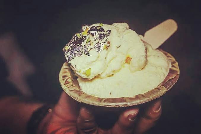 Makhan Malai